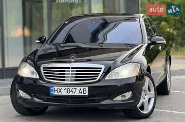 Седан Mercedes-Benz S-Class 2008 в 