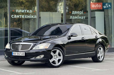 Седан Mercedes-Benz S-Class 2008 в 