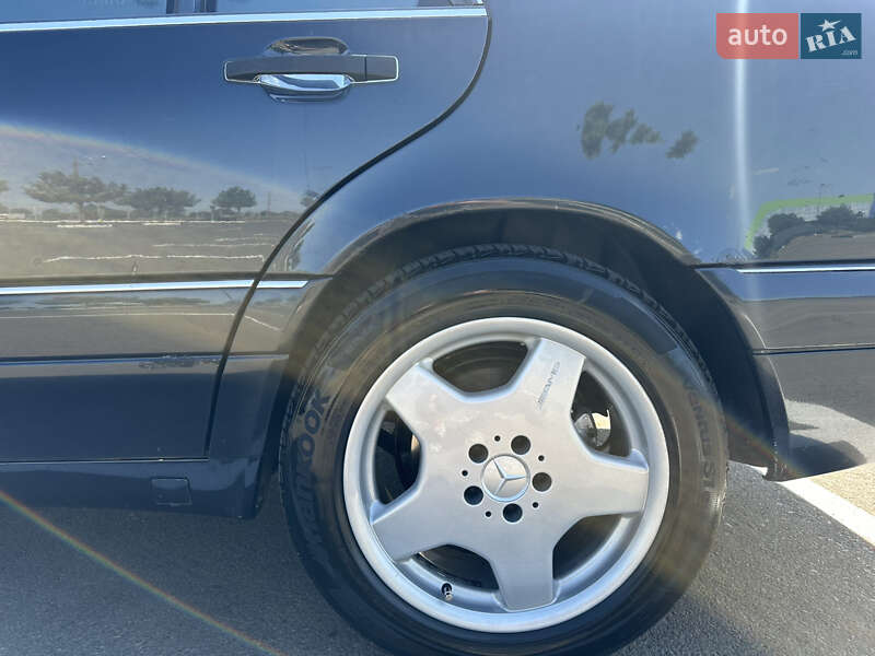 Седан Mercedes-Benz S-Class 1998 в Одессе