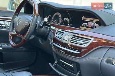 Седан Mercedes-Benz S-Class 2012 в 