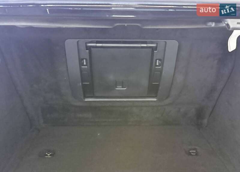 Седан Mercedes-Benz S-Class 2021 в Львове