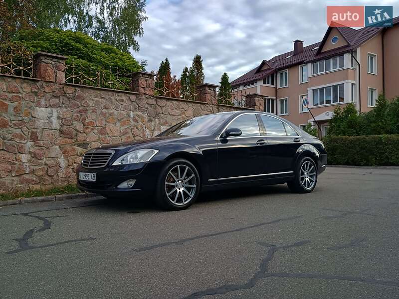 Седан Mercedes-Benz S-Class 2006 в Києві