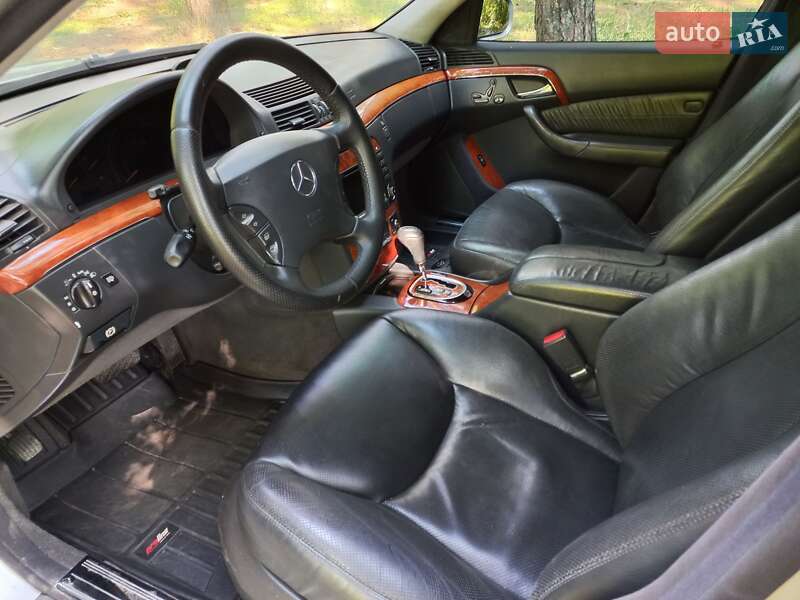 Седан Mercedes-Benz S-Class 2003 в Лебедине