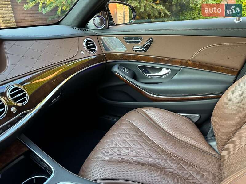 Седан Mercedes-Benz S-Class 2015 в Киеве