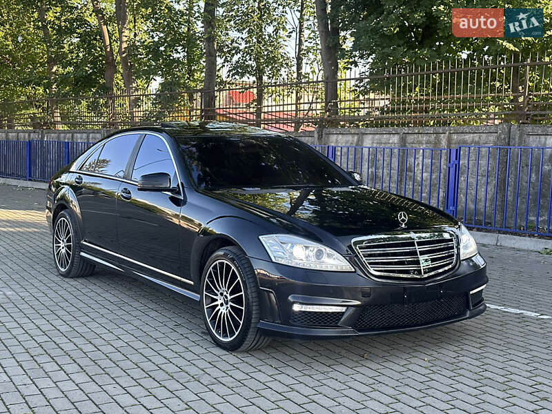 Mercedes-Benz S-Class 2006