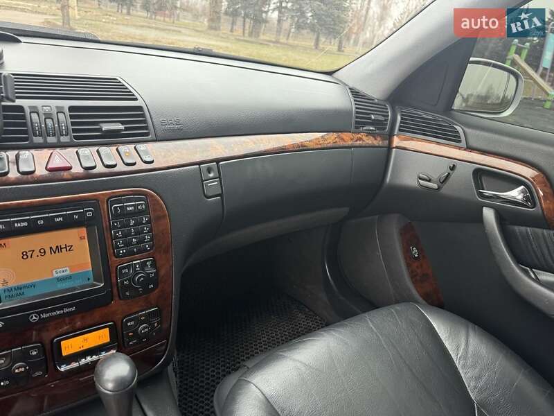 Седан Mercedes-Benz S-Class 2001 в Львове