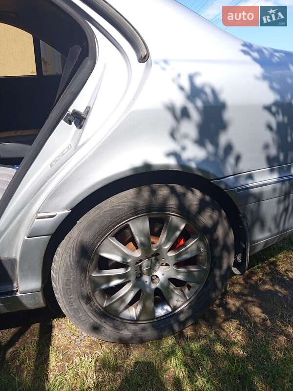 Седан Mercedes-Benz S-Class 2002 в Бориславе