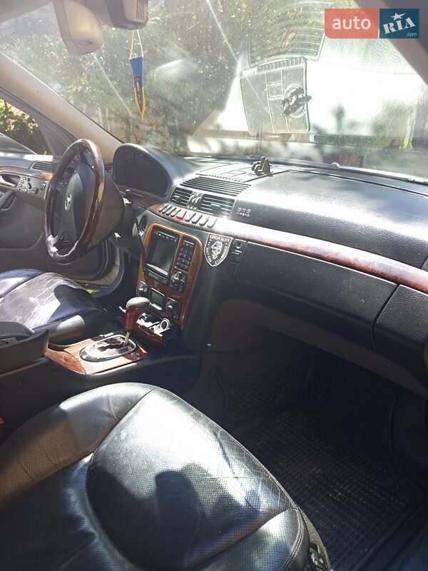 Седан Mercedes-Benz S-Class 2002 в Бориславе