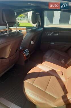 Седан Mercedes-Benz S-Class 2012 в 