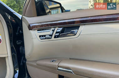 Седан Mercedes-Benz S-Class 2008 в 