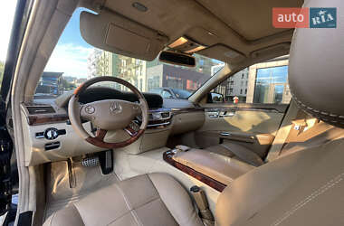 Седан Mercedes-Benz S-Class 2008 в 
