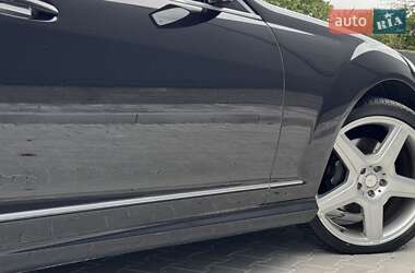 Седан Mercedes-Benz S-Class 2009 в 
