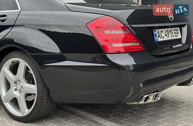 Седан Mercedes-Benz S-Class 2009 в 