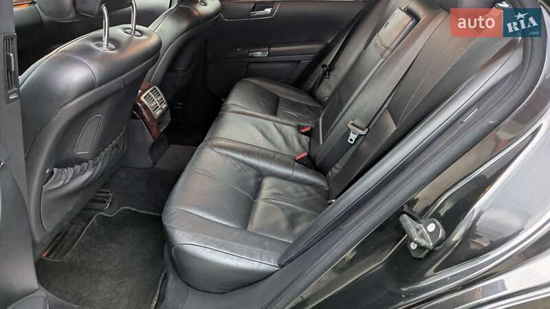 Седан Mercedes-Benz S-Class 2009 в Стрию