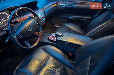 Седан Mercedes-Benz S-Class 2009 в 