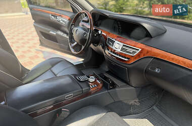 Седан Mercedes-Benz S-Class 2008 в 