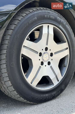 Седан Mercedes-Benz S-Class 2012 в 