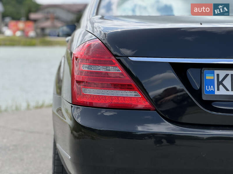 Седан Mercedes-Benz S-Class 2012 в Днепре