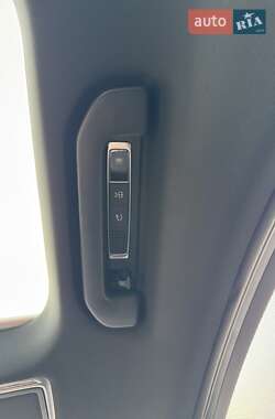 Седан Mercedes-Benz S-Class 2017 в 