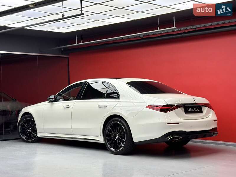 Седан Mercedes-Benz S-Class 2023 в Киеве
