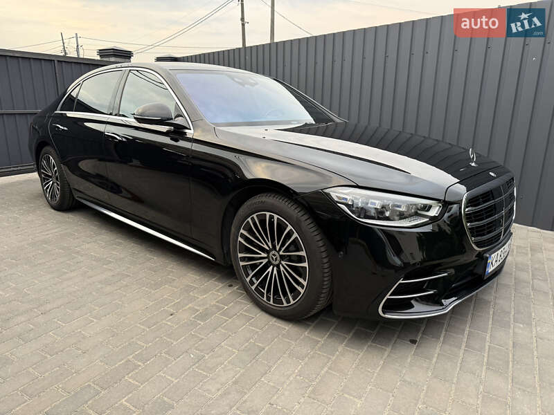 Mercedes-Benz S-Class 2021