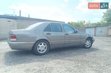 Седан Mercedes-Benz S-Class 1995 в 
