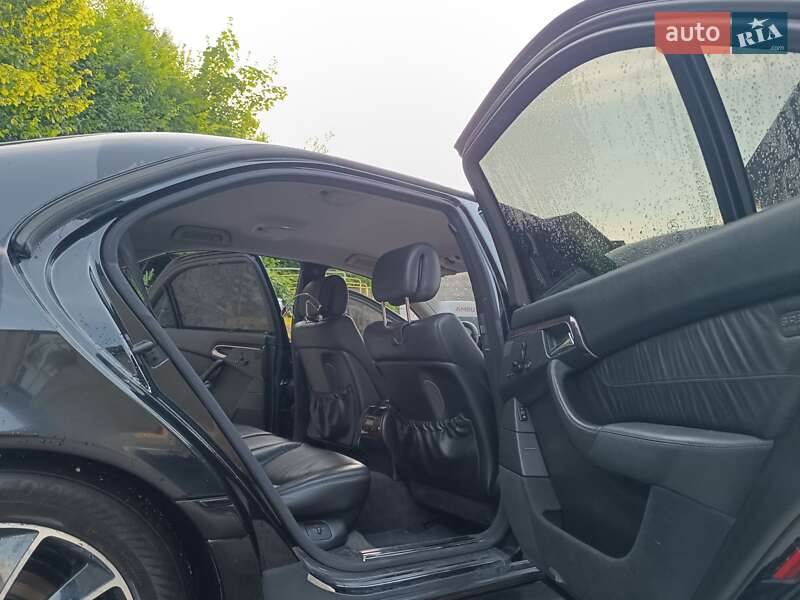 Седан Mercedes-Benz S-Class 2005 в Бережанах