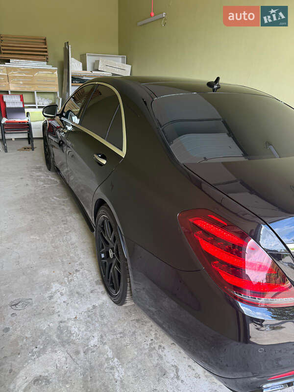 Седан Mercedes-Benz S-Class 2018 в Ровно