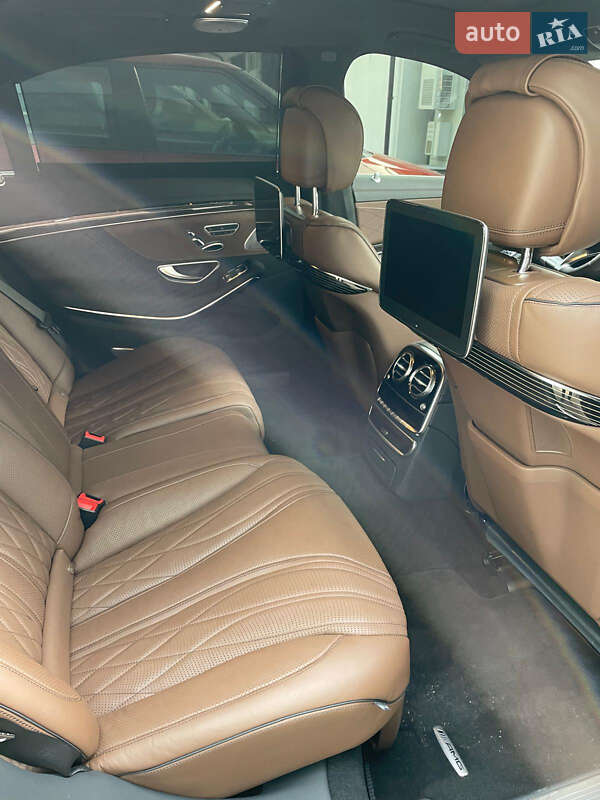 Седан Mercedes-Benz S-Class 2018 в Ровно