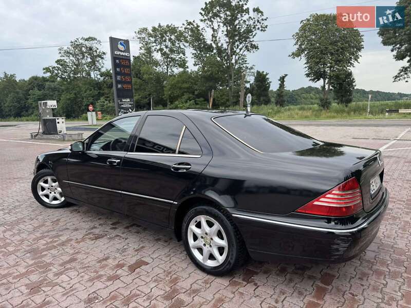 Седан Mercedes-Benz S-Class 2004 в Кутах