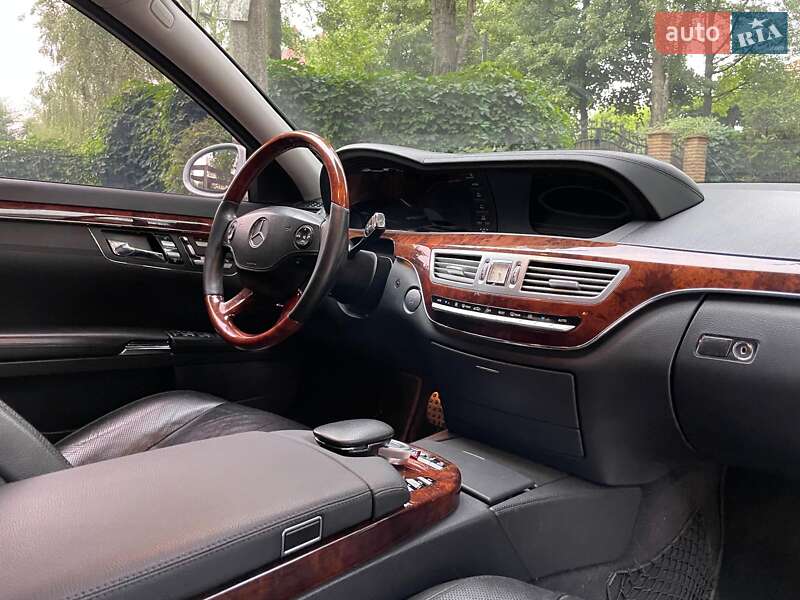 Седан Mercedes-Benz S-Class 2008 в Киеве