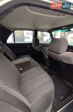 Седан Mercedes-Benz S-Class 1988 в 