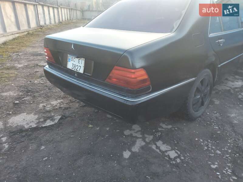 Седан Mercedes-Benz S-Class 1993 в Золочеве