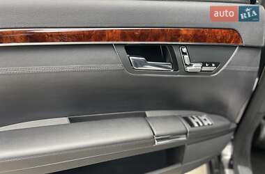 Седан Mercedes-Benz S-Class 2007 в 