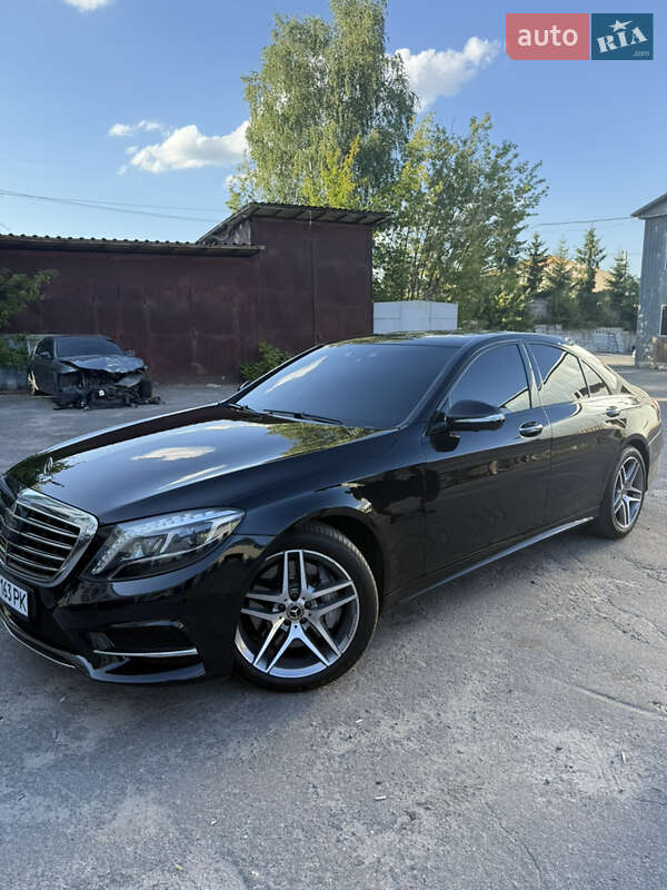 Mercedes-Benz S-Class 2013