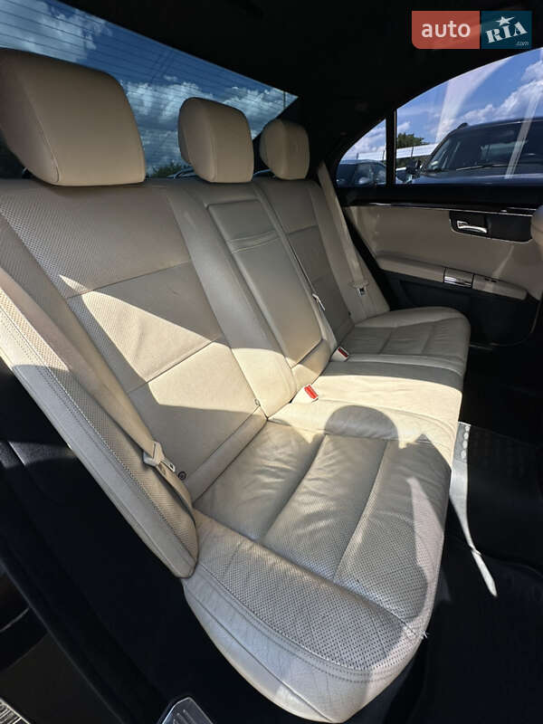Седан Mercedes-Benz S-Class 2010 в Ивано-Франковске