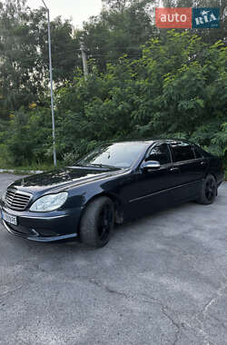 Седан Mercedes-Benz S-Class 2003 в 