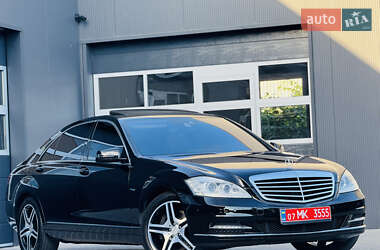 Седан Mercedes-Benz S-Class 2011 в Мукачевому