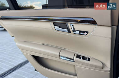 Седан Mercedes-Benz S-Class 2011 в 