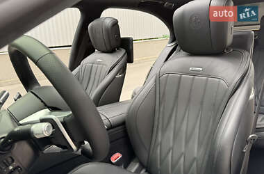 Седан Mercedes-Benz S-Class 2023 в 