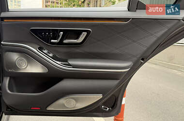 Седан Mercedes-Benz S-Class 2023 в 
