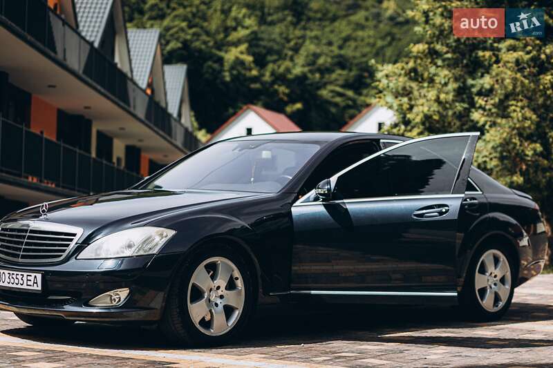 Седан Mercedes-Benz S-Class 2006 в Залещиках