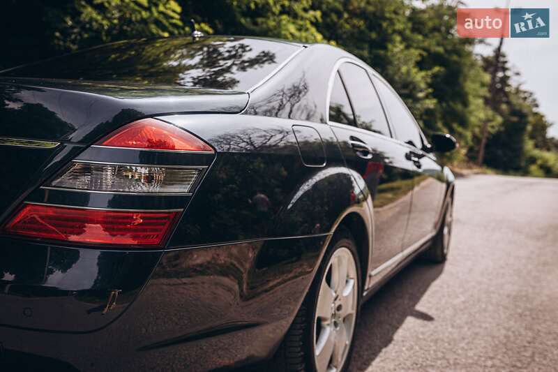 Седан Mercedes-Benz S-Class 2006 в Залещиках