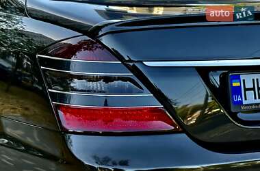 Седан Mercedes-Benz S-Class 2006 в 