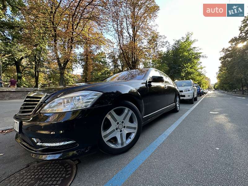 Седан Mercedes-Benz S-Class 2006 в Киеве