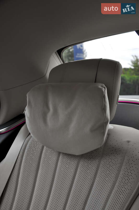 Седан Mercedes-Benz S-Class 2022 в Києві