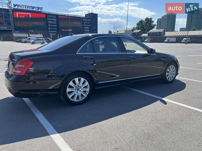 Седан Mercedes-Benz S-Class 2009 в Києві