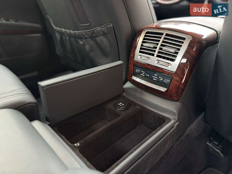 Седан Mercedes-Benz S-Class 2010 в Киеве