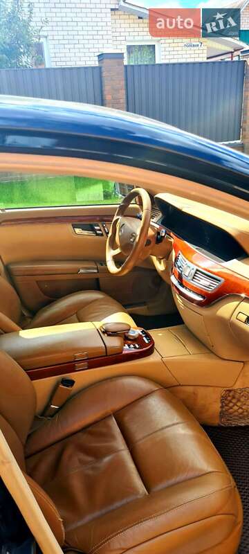 Седан Mercedes-Benz S-Class 2006 в Чернигове