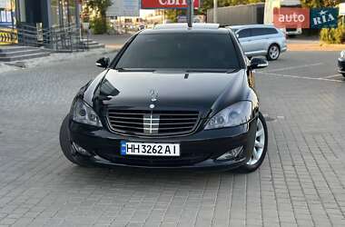 Седан Mercedes-Benz S-Class 2005 в Одесі